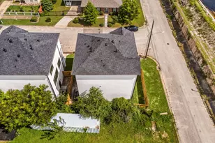 1714 Erin St, Houston, TX 77009 - Photo 37
