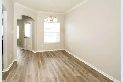 5109 Caldera Court, Houston, TX 77066 - Photo 5