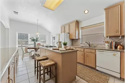 20326 Stone Lake Circle, Tomball, TX 77377 - Photo 9