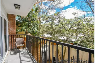 6304 Riverview Way, Houston, TX 77057 - Photo 9