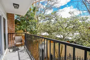 6304 Riverview Way, Houston, TX 77057 - Photo 9