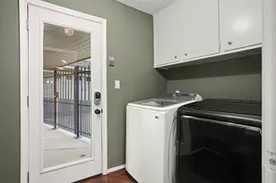 18306 Barbuda Ln, Houston, TX 77058 - Photo 13