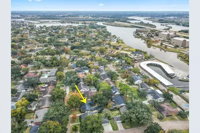 18306 Barbuda Lane, Houston, TX 77058 - Photo 39