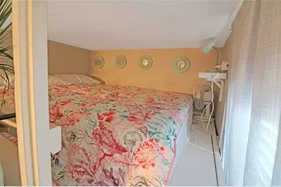 1902 Church St #9, Galveston, TX 77550 - Photo 5