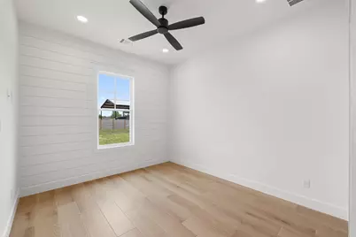 112 Court Side Drive, Snook, TX 77879 - Photo 37