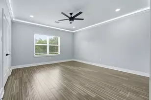 1847 Dewalt St, Houston, TX 77088 - Photo 27