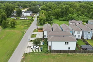 1847 Dewalt St, Houston, TX 77088 - Photo 7