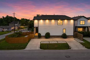1847 Dewalt St, Houston, TX 77088 - Photo 3