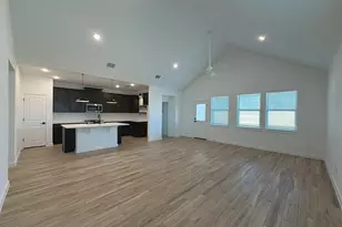 4723 Bay Vista Dr, Baytown, TX 77523 - Photo 17