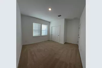 4723 Bay Vista Drive, Baytown, TX 77523 - Photo 9