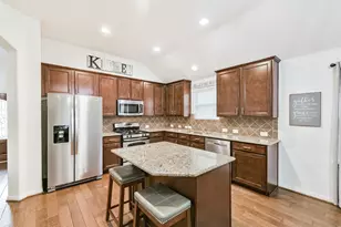 21503 Kings Bend Dr, Kingwood, TX 77339 - Photo 7