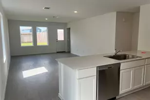 1221 Charlotte Wy, Wharton, TX 77488 - Photo 3
