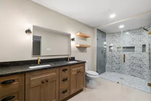 566 Beauregard Dr, Conroe, TX 77302 - Photo 35