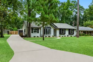 566 Beauregard Dr, Conroe, TX 77302 - Photo 1