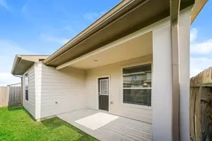 12215 Roy Mix Bohn Lane, Houston, TX 77044 - Photo 3