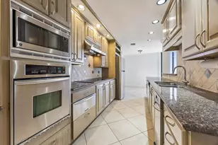 3350 McCue Rd, Houston, TX 77056 - Photo 7