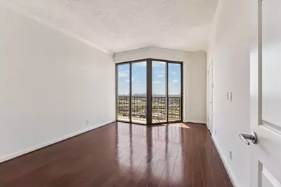 3350 McCue Road #2204, Houston, TX 77056 - Photo 17