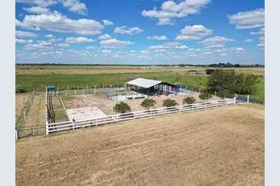 1023 Williams Road, East Bernard, TX 77435 - Photo 9