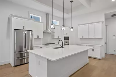 1136 Adele St Street, Houston, TX 77009 - Photo 9