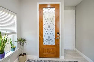 1223 W 19th St, Houston, TX 77008 - Photo 3