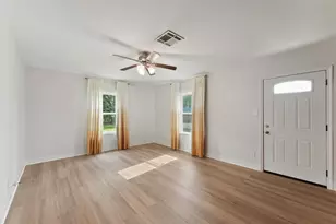 210 Rouse St, Houston, TX 77020 - Photo 5