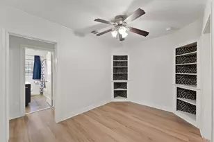 210 Rouse St, Houston, TX 77020 - Photo 9