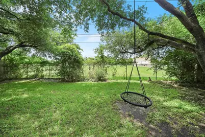 11530 Wickhollow Lane, Houston, TX 77043 - Photo 21