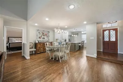 11530 Wickhollow Lane, Houston, TX 77043 - Photo 7