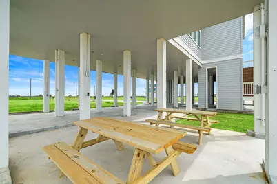 1615 Bay Pointe Drive, Galveston, TX 77554 - Photo 5