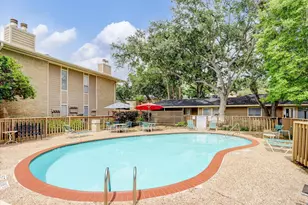 702 Bering Dr, Houston, TX 77057 - Photo 21