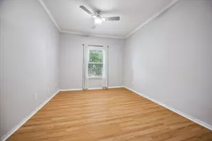 702 Bering Dr, Houston, TX 77057 - Photo 17