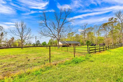 481 County Road 2084, Liberty, TX 77575 - Photo 19