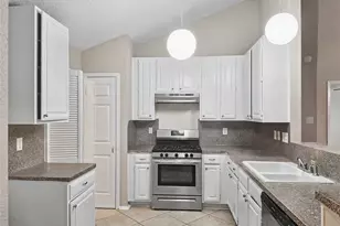 22511 Braken Manor Ln, Katy, TX 77449 - Photo 7
