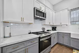 803 Thornton Rd, Houston, TX 77018 - Photo 13