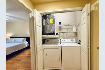 2400 McCue Road #325, Houston, TX 77056 - Photo 17