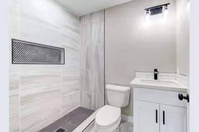 5611 Doulton Drive Drive, Houston, TX 77033 - Photo 7