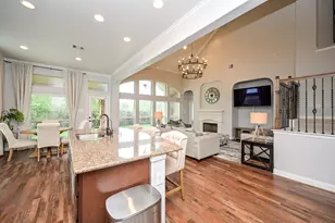11 S Victoriana Cir, Spring, TX 77389 - Photo 13