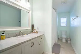 803 Sealy St, Galveston, TX 77550 - Photo 17