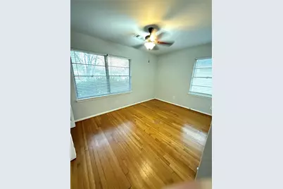 506 Gardenia Street, Lake Jackson, TX 77566 - Photo 5