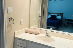 5915 Woodway Place Ct, Houston, TX 77057 - Photo 11