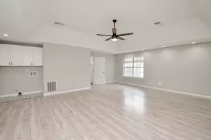 22018 Grand Forks Dr, Katy, TX 77450 - Photo 5