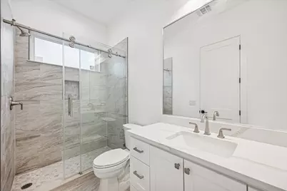 4509 Mimosa Drive, Bellaire, TX 77401 - Photo 29