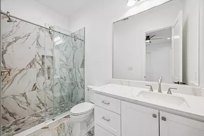 4509 Mimosa Drive, Bellaire, TX 77401 - Photo 31