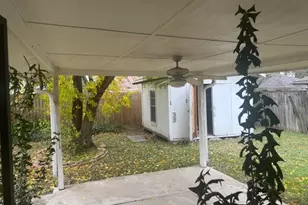 6606 Grand Haven Dr, Houston, TX 77088 - Photo 33