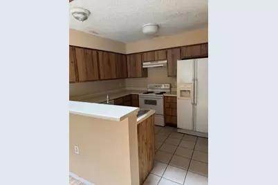 12246 Bob White Drive #122, Houston, TX 77035 - Photo 9