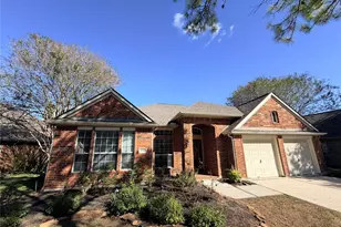 1299 Ocean Manor Ln, League City, TX 77573 - Photo 3