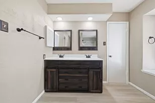 12731 Ashford Meadow Dr, Houston, TX 77082 - Photo 25