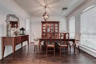 1519 Darnley Ln, Houston, TX 77077 - Photo 9