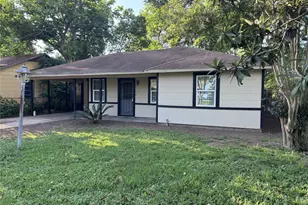 4933 Alvin St, Houston, TX 77033 - Photo 1