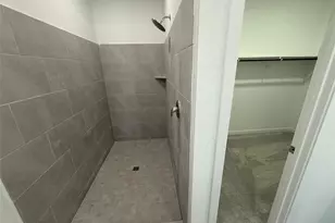 5439 Peacock Bass Dr, Baytown, TX 77521 - Photo 19